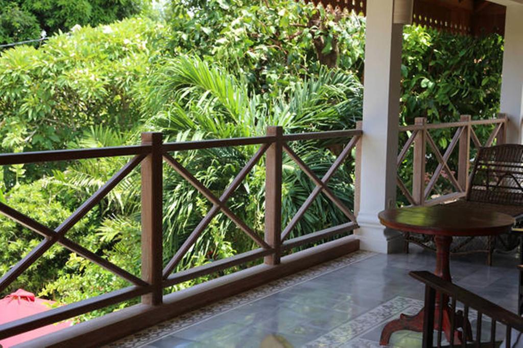 Villa Varuna Legian Zimmer foto