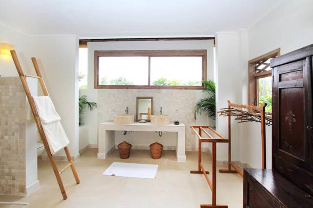 Villa Varuna Legian Zimmer foto