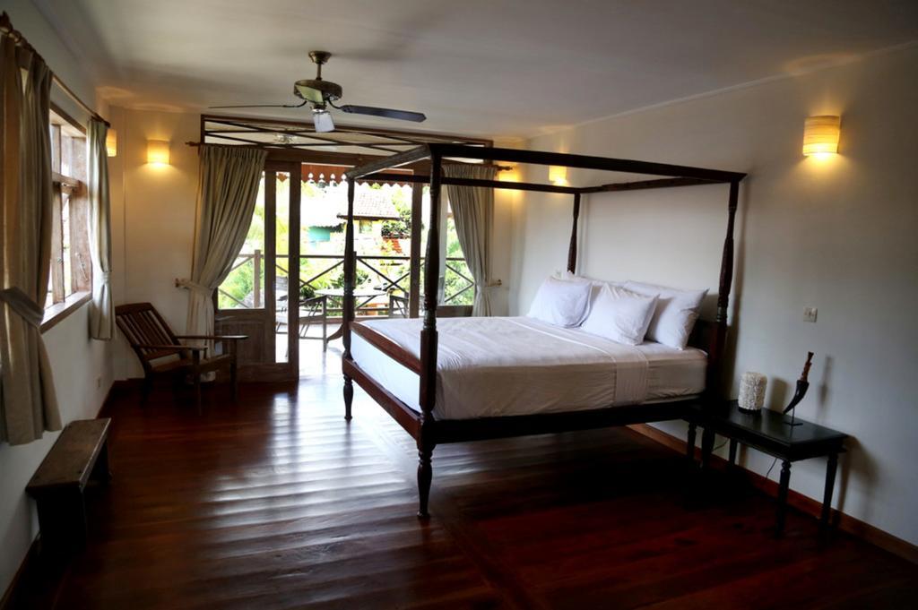 Villa Varuna Legian Zimmer foto
